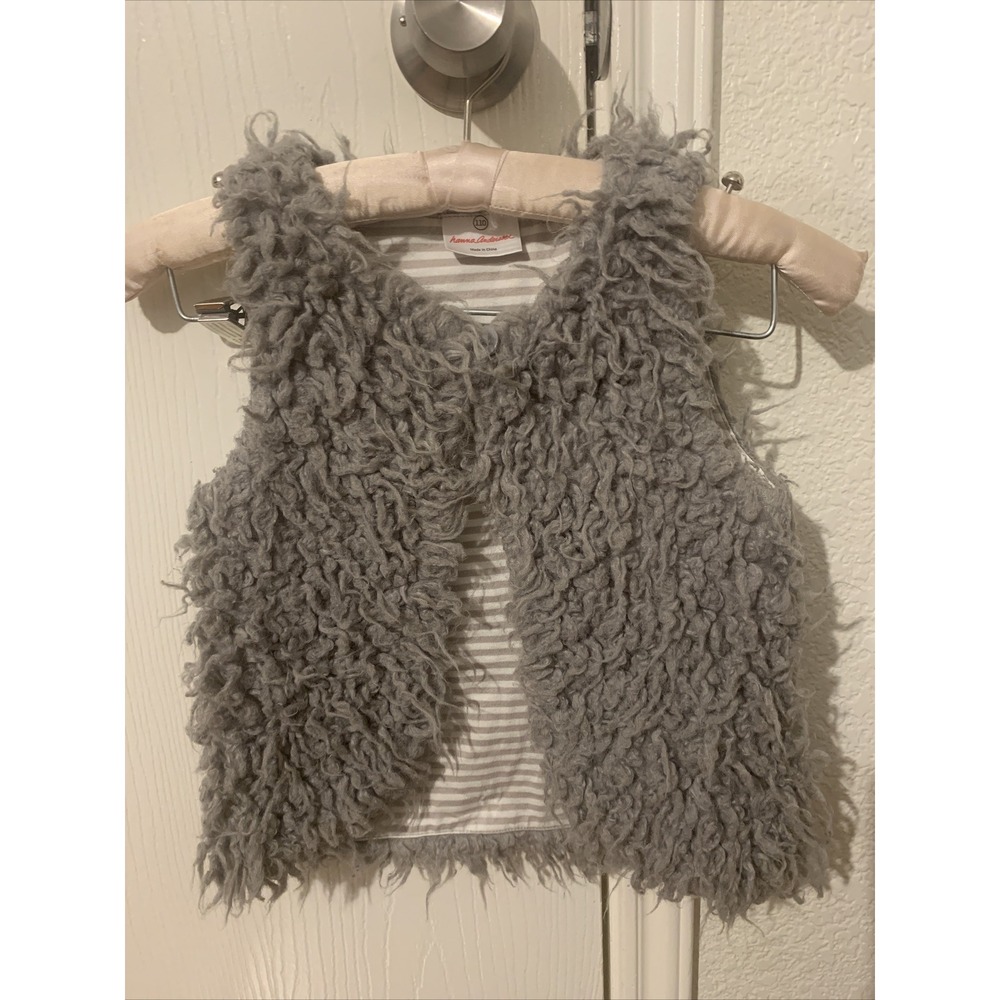 hanna andersson 110 Girls Size 5 Fancy Furry Fuzzy Gray Sleeveless Vest EUC